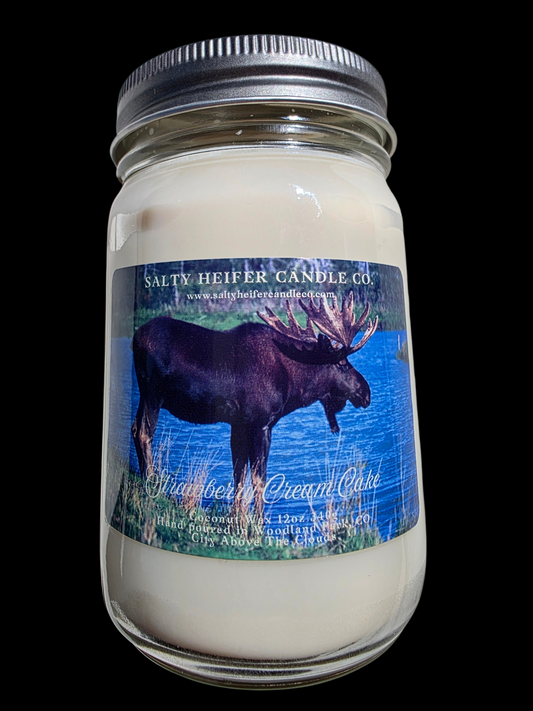 Strawberry Cream Cake Candle 12oz